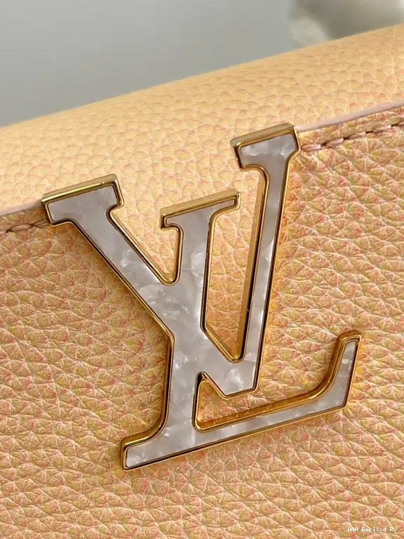 Aaa replica ru VUITTON LOUIS CAPUCINES BB 0707